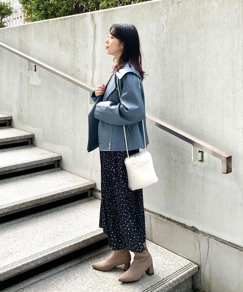 OPAQUE.CLIP（オペークドットクリップ）の「◆ミニファーポシェット（ショルダーバッグ・レディース・ブルー/ベージュ/グレー/ホワイト・00）」の6枚目の写真