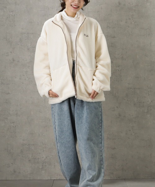 FILA（フィラ）の「FILA フィラ ワンポイントロゴ刺繍ボアフリース