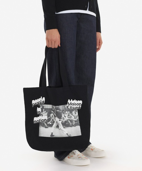 即配★MAISON KITSUNE TOTE BAG OLY PHOTOGRAPH CLASSICブラック Maison Kitsune（メゾンキツネ）の「OLY PHOTOGRAPH CLASSIC