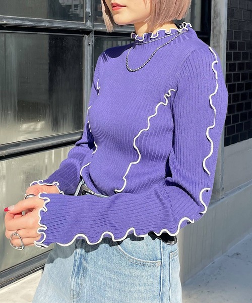 PAGEBOY(ページボーイ)の「メロータートルニット(ニット/セーター・レディース・ラベンダー/ブラック/オフホワイト・FREE)」の3枚目の写真