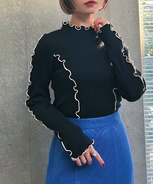 PAGEBOY(ページボーイ)の「メロータートルニット(ニット/セーター・レディース・ラベンダー/ブラック/オフホワイト・FREE)」の12枚目の写真