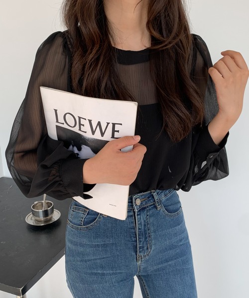 ECLIN（エクラン）の「ボリュームスリーブシアーブラウス（シャツ/ブラウス・レディース・ブラック/グレー/ベージュ/ホワイト・M/L）」の15枚目の写真