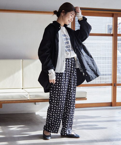 SLOBE IENA（スローブイエナ）の「レタードグラフィックロンTEE（Tシャツ/カットソー・レディース・グレー/ホワイト・FREE）」の4枚目の写真