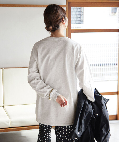 SLOBE IENA（スローブイエナ）の「レタードグラフィックロンTEE（Tシャツ/カットソー・レディース・グレー/ホワイト・FREE）」の5枚目の写真