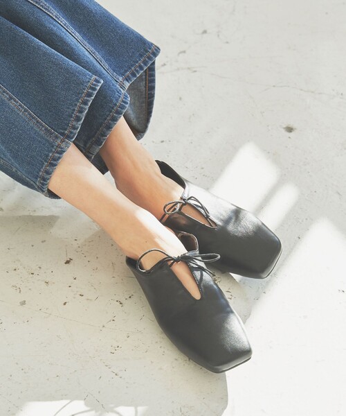 coen（コーエン）の「スクエアレースフラットシューズ（スリッポン・レディース・ホワイト/ブラック・S/M/L/XL）」の4枚目の写真