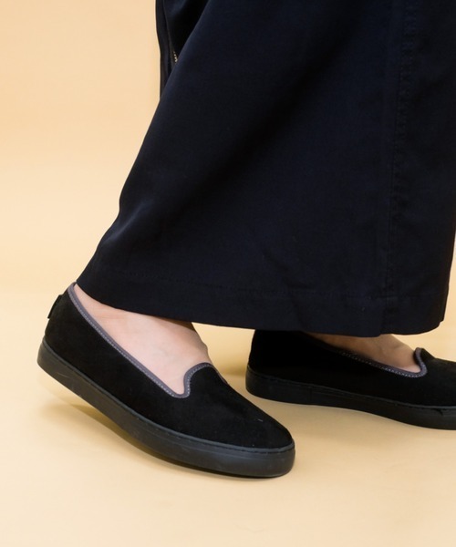 And A（アンドエー）の「SLACK スラック / TERINE テリヌ 2WAYカンフーシューズ バレエシューズ バブーシュ / SL2230（スリッポン・レディース・ブラック×ブラック/ブラウン/オレンジ・23.5cm/24.5cm/25cm/24cm/25.5cm/23cm）」の2枚目の写真