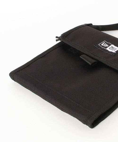 NEW ERA(ニューエラ)の「NEW ERA/ニューエラ ショルダーバック スクエア ネックポーチ 0.5L ボックスロゴ 13552461/14324458(ショルダーバッグ・メンズ・ブラック/カモフラージュ・FREE)」の4枚目の写真