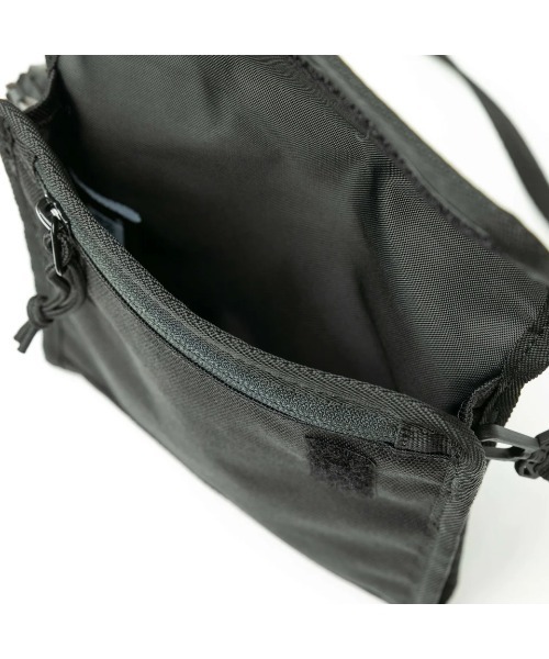 NEW ERA(ニューエラ)の「NEW ERA/ニューエラ ショルダーバック スクエア ネックポーチ 0.5L ボックスロゴ 13552461/14324458(ショルダーバッグ・メンズ・ブラック/カモフラージュ・FREE)」の13枚目の写真