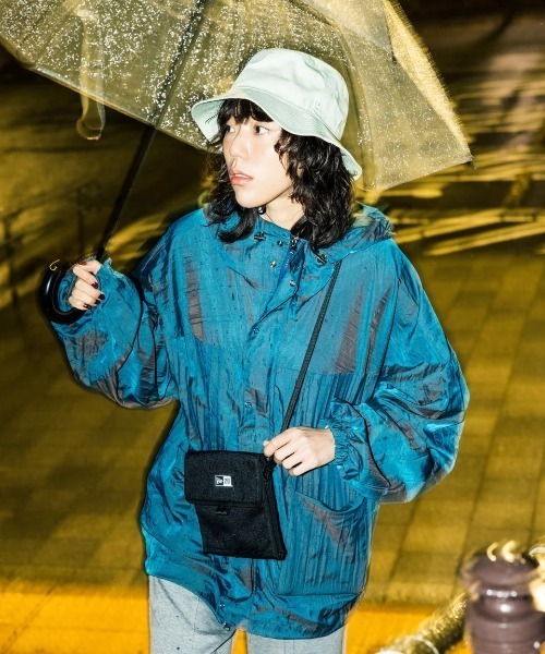 NEW ERA(ニューエラ)の「NEW ERA/ニューエラ ショルダーバック スクエア ネックポーチ 0.5L ボックスロゴ 13552461/14324458(ショルダーバッグ・メンズ・ブラック/カモフラージュ・FREE)」の19枚目の写真