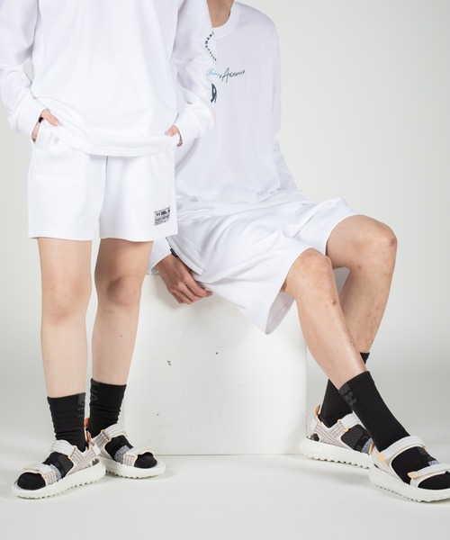 UNDER ARMOUR（アンダーアーマー）の「UAサミットニット ショーツ（トレーニング/メンズ/レディース）（その他パンツ・レディース・ブラック/ホワイト・3XL/L/M/S/XL/XXL）」の14枚目の写真