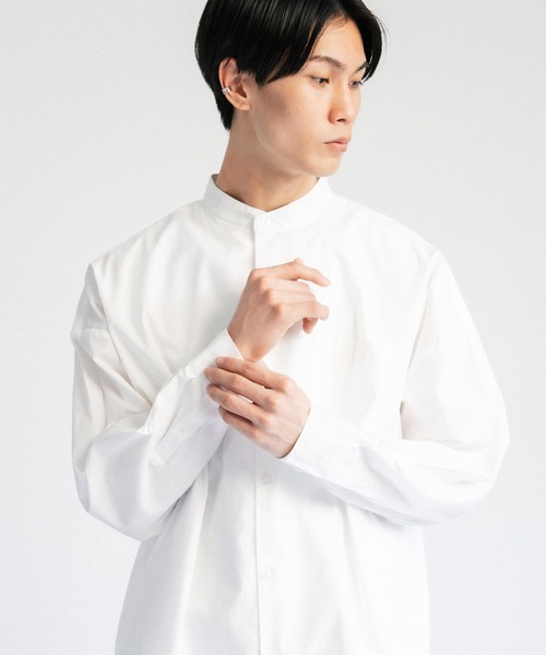 Ressaca(レサーカ)の「オーバーサイズ バンドカラーブロード長袖シャツ(シャツ/ブラウス・メンズ・サックスブルー/ライトグリーン/イエロー/ホワイト/ブルーグレー/ホワイト×ブルー/ブラック/ブラック×ホワイト/パープル・M/L/XL)」の10枚目の写真