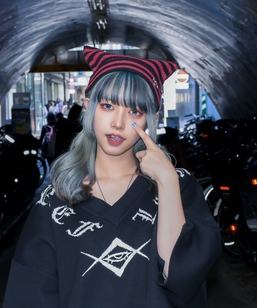 REFLEM（レフレム）の「『REFLEM/レフレム』ロゴチャーム付き猫