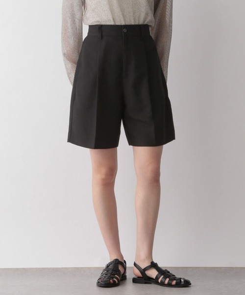 LOWRYS FARM（ローリーズファーム）の「ハイウエストショートパンツ　191854（その他パンツ・レディース・ブラック/アイボリー/ブラウン・FREE）」の2枚目の写真