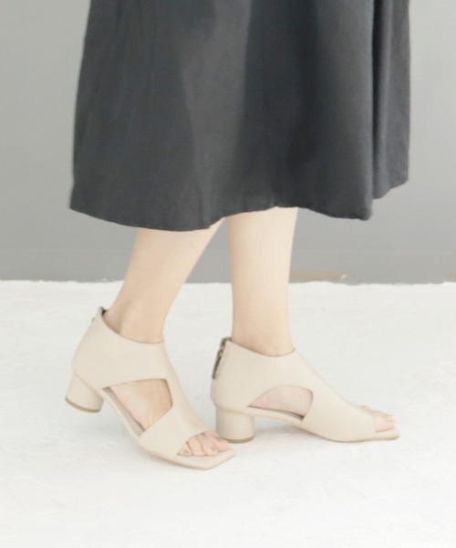 amitie（アミティエ）の「円柱ヒールのブーツサンダル（サンダル・レディース・ブラック/アイボリー・L/M/LL/S）」の16枚目の写真