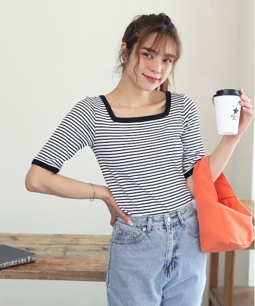 ad thie(アドティエ)の「前後2WAY リブニット スクエアカラーちびTee(Tシャツ/カットソー・レディース・ブルー/ホワイト/オフホワイト/ブラック/グリーン・FREE)」の10枚目の写真