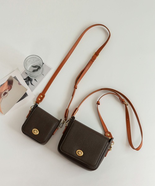 LOPASS（ロパス）の「レトロなミニカジュアルショルダーバッグ（ショルダーバッグ・レディース・ブラウン・L/M）」の15枚目の写真