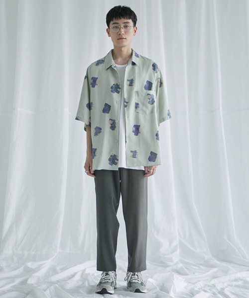 PUBLIC TOKYO（パブリックトウキョウ）の「ソフティワイドプリントオープンシャツ（シャツ/ブラウス・メンズ・ミント/アイボリー/ネイビー・2/1）」の9枚目の写真