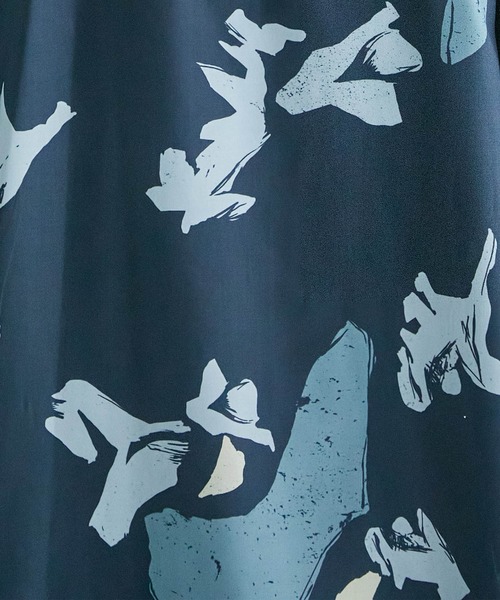 PUBLIC TOKYO（パブリックトウキョウ）の「ソフティワイドプリントオープンシャツ（シャツ/ブラウス・メンズ・ミント/アイボリー/ネイビー・2/1）」の6枚目の写真