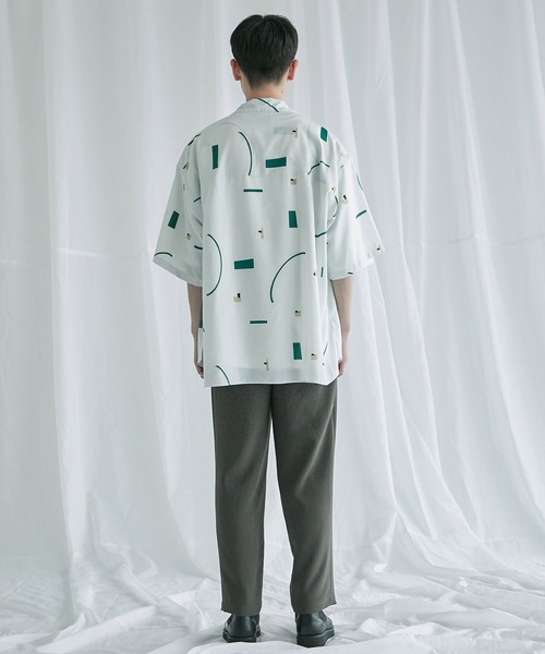 PUBLIC TOKYO（パブリックトウキョウ）の「ソフティワイドプリントオープンシャツ（シャツ/ブラウス・メンズ・ミント/アイボリー/ネイビー・2/1）」の21枚目の写真