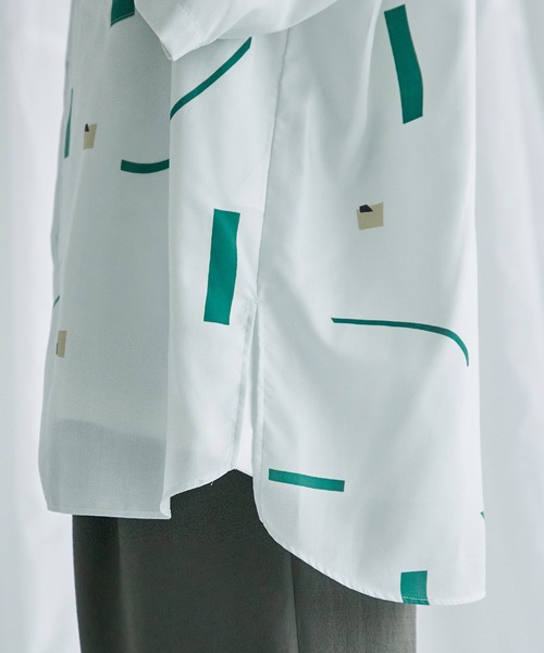 PUBLIC TOKYO（パブリックトウキョウ）の「ソフティワイドプリントオープンシャツ（シャツ/ブラウス・メンズ・ミント/アイボリー/ネイビー・2/1）」の12枚目の写真