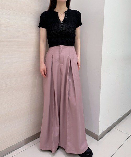 solleim(ソルレム)の「タックボリュームワイドパンツ(スラックス・レディース・ピンク/グレイッシュベージュ・S/M)」の7枚目の写真