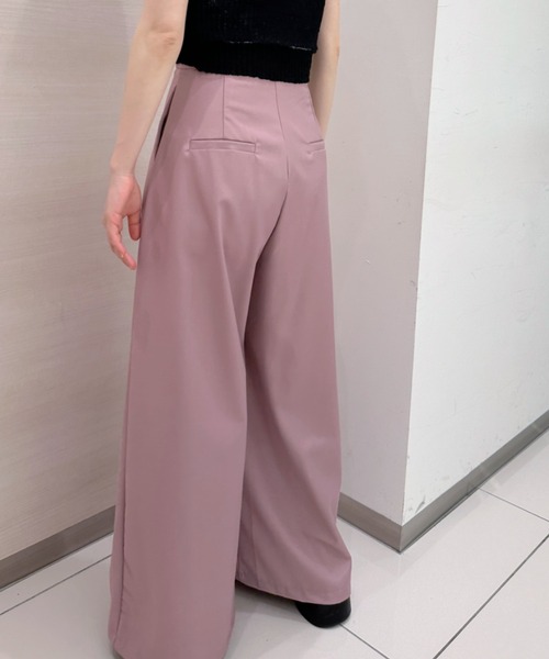 solleim(ソルレム)の「タックボリュームワイドパンツ(スラックス・レディース・ピンク/グレイッシュベージュ・S/M)」の10枚目の写真