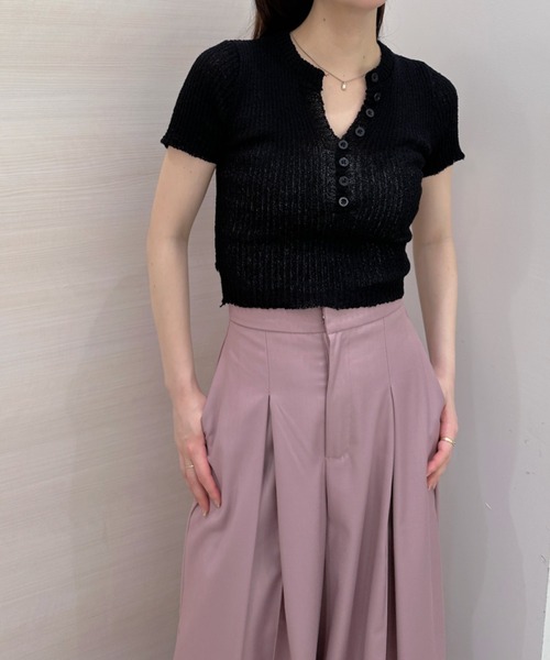 solleim(ソルレム)の「タックボリュームワイドパンツ(スラックス・レディース・ピンク/グレイッシュベージュ・S/M)」の11枚目の写真