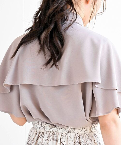 rps（アールピーエス）の「ケープブラウス（シャツ/ブラウス・レディース・オフホワイト/グレー/ネイビー・フリー）」の18枚目の写真