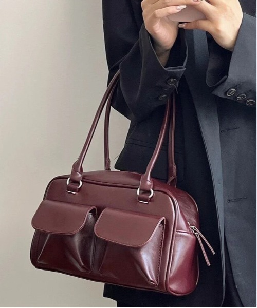 BARELY BLUE（ベアリーブルー）の「【 BARELY BLUE / ベアリーブルー 】 フロント 2ポケット ハンドバッグ（ショルダーバッグ・レディース・ワインレッド/ブラック/キャメル/ブルー/シルバー/アイボリー/グリーン・FREE）」の6枚目の写真