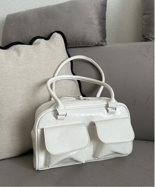 BARELY BLUE（ベアリーブルー）の「【 BARELY BLUE / ベアリーブルー 】 フロント 2ポケット ハンドバッグ（ショルダーバッグ・レディース・ワインレッド/ブラック/キャメル/ブルー/シルバー/アイボリー/グリーン・FREE）」の17枚目の写真