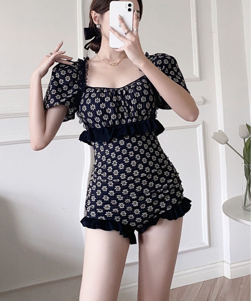 MAISON DE THERESE（メゾン ド テレーズ）の「花柄ワンピース水着（水着・レディース・ブラック/ベージュ・M/L/S）」の7枚目の写真