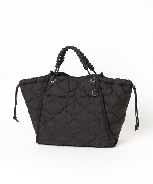 BAYFLOW（ベイフロー）の「ロゴテープビッグキルトトート（トートバッグ・レディース・ブラック/カーキ/ベージュ・FREE）」の5枚目の写真