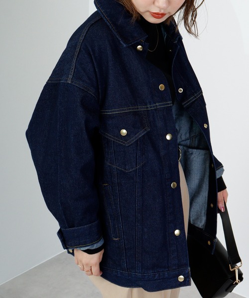 hunch（ハンチ）の「hunch 10.5ozデニム　BIGカラーオーバーGジャン（デニムジャケット・レディース・ネイビー・FREE）」の5枚目の写真