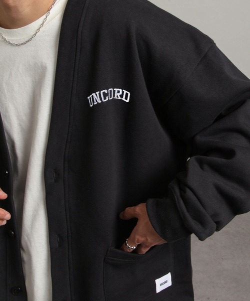 UNCORD（アンコード）の「【UNCORD】 ワンポイントロゴ刺繍スウェットカーディガン（カーディガン/ボレロ・メンズ・グレー/ブラック/ネイビー/オートミール・MEDIUM/LARGE/X-LARGE）」の8枚目の写真