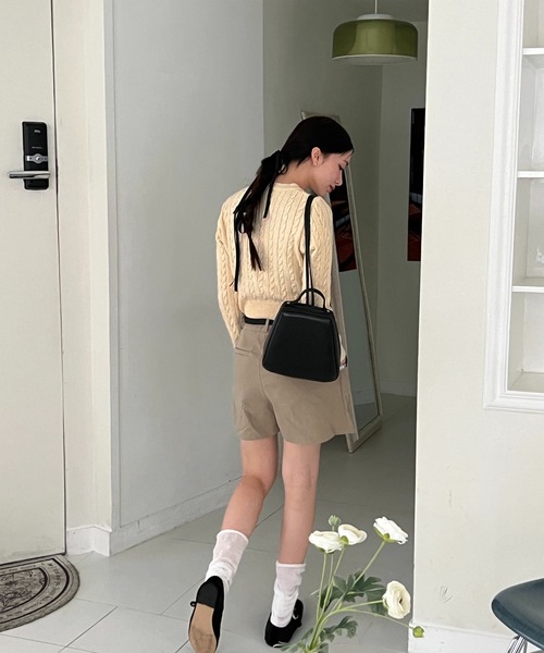 by muni:r(バイ ムニール)の「ケーブル編みニットカーディガン(ニット/セーター・レディース・ダークグレー/ネイビー/ライトグレー/アイボリー/カーキ・FREE)」の10枚目の写真