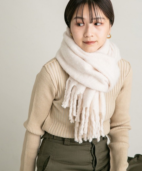 KBF（ケイビーエフ）の「BIGフリンジストール（マフラー・レディース・グリーン/ブルー/アイボリー・ONE）」の5枚目の写真