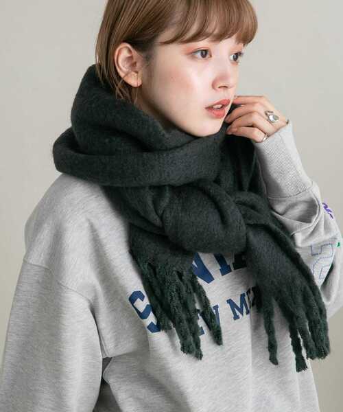 KBF（ケイビーエフ）の「BIGフリンジストール（マフラー・レディース・グリーン/ブルー/アイボリー・ONE）」の16枚目の写真