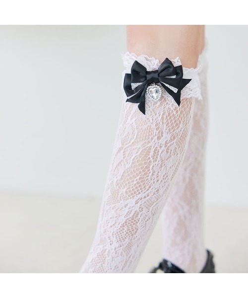 DearMyLove（ディアマイラブ）の「ハートパールビジューリボンレースハイソックス（ソックス/靴下・レディース・ホワイト/ブラック×ホワイト/ホワイト×ブラック/ブラック・FREE）」の12枚目の写真