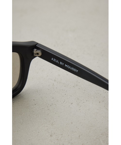 AZUL by moussy（アズールバイマウジー）の「ビッグフレームアイウェア（サングラス・メンズ・ブラウン系その他/ブラック・FREE）」の15枚目の写真