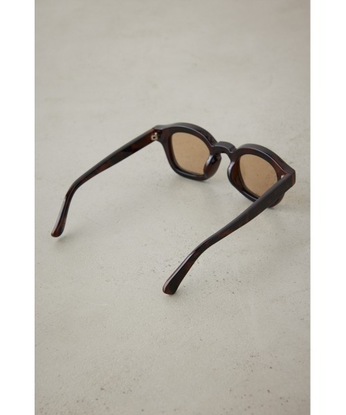 AZUL by moussy（アズールバイマウジー）の「ビッグフレームアイウェア（サングラス・メンズ・ブラウン系その他/ブラック・FREE）」の9枚目の写真