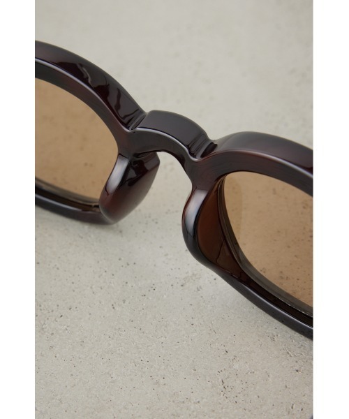 AZUL by moussy（アズールバイマウジー）の「ビッグフレームアイウェア（サングラス・メンズ・ブラウン系その他/ブラック・FREE）」の8枚目の写真