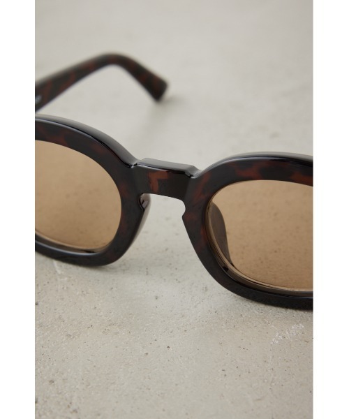 AZUL by moussy（アズールバイマウジー）の「ビッグフレームアイウェア（サングラス・メンズ・ブラウン系その他/ブラック・FREE）」の7枚目の写真