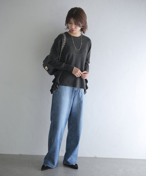 La TOTALITE(ラトータリテ)の「《追加》ミラノリブサイドフリルプルオーバー(ニット/セーター・レディース・チャコールグレー/パープル/ブラック/ホワイト・FREE)」の10枚目の写真