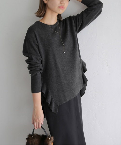 La TOTALITE(ラトータリテ)の「《追加》ミラノリブサイドフリルプルオーバー(ニット/セーター・レディース・チャコールグレー/パープル/ブラック/ホワイト・FREE)」の17枚目の写真