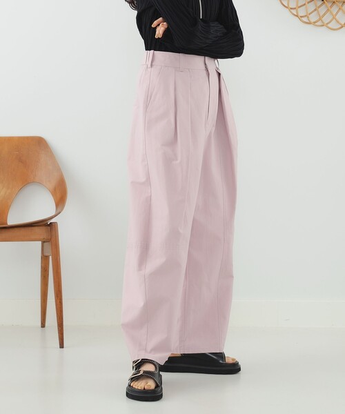 Ray BEAMS(レイビームス)の「Ray BEAMS / タック バルーン パンツ(その他パンツ・レディース・ピンク/ブラック・1/0)」の18枚目の写真