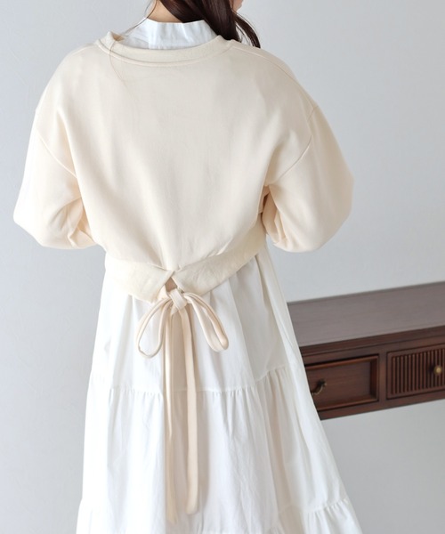 BLUEEAST（ブルーイースト）の「バックリボンスウェット（スウェット・レディース・アイボリー/グレー/ブラック・MEDIUM）」の8枚目の写真