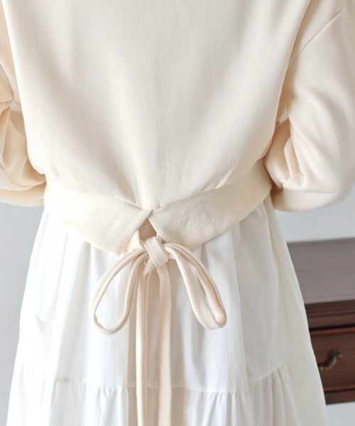 BLUEEAST（ブルーイースト）の「バックリボンスウェット（スウェット・レディース・アイボリー/グレー/ブラック・MEDIUM）」の9枚目の写真