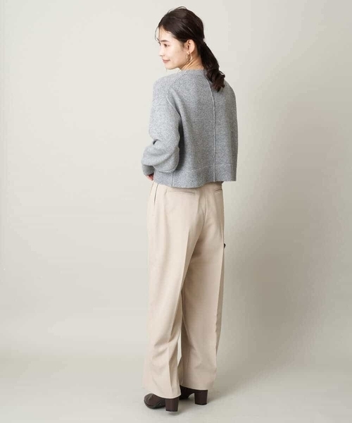 a.v.v（アーヴェヴェ）の「【2SET】グロッシーニット＋ペプラムブラウス（ニット/セーター・レディース・モカ/アイボリー/グレー・36/42/38/34/40）」の22枚目の写真