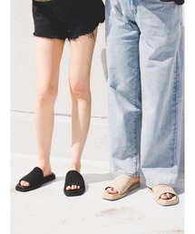 Steve Madden/Awestruck フラットサンダル STEVE MADDEN（スティーブマデン）の「フラットサンダル/STEVE