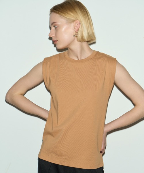 styling/(スタイリング)の「FRUIT OF THE LOOM × styling/(Tシャツ/カットソー・レディース・キャメル/ホワイト/カーキ/ブラック・1/0)」の4枚目の写真
